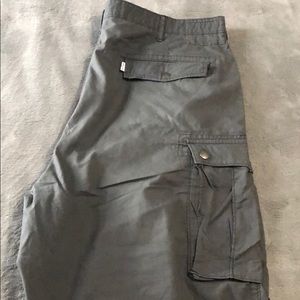 LEVIS cargo shorts